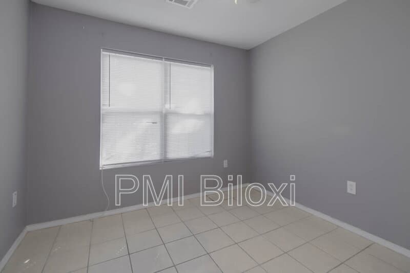 Biloxi House: 198 Keller Avenue