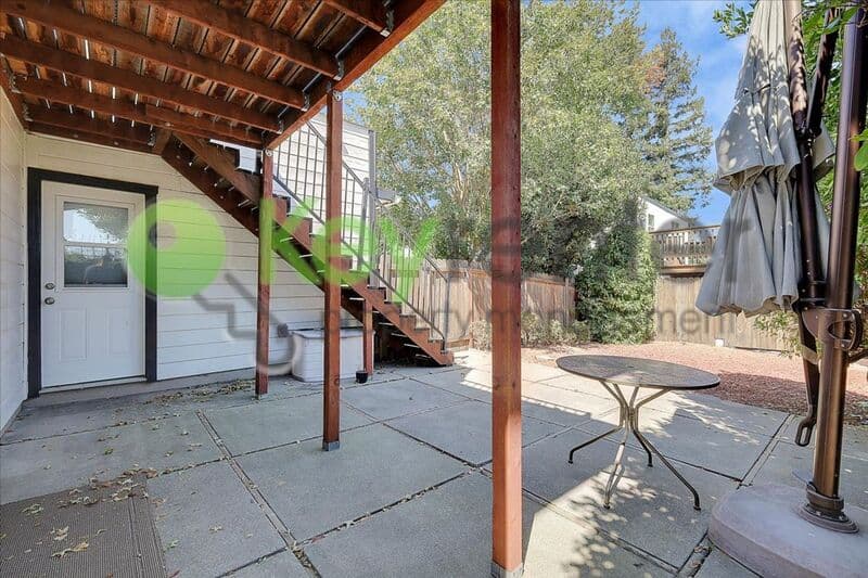 Sacramento House: 2169 Perkins Way