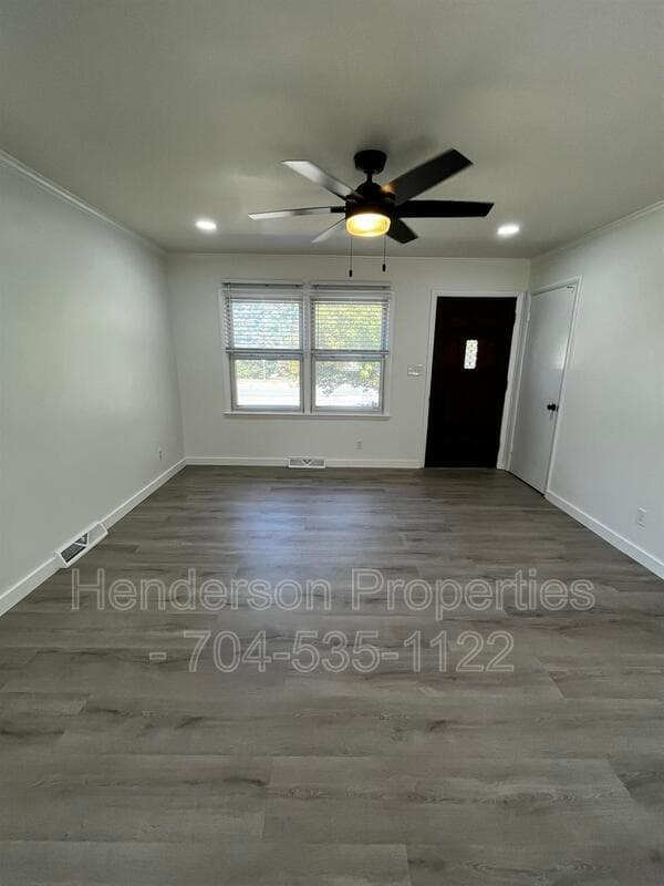 Charlotte House: 2413 Alleghany Street