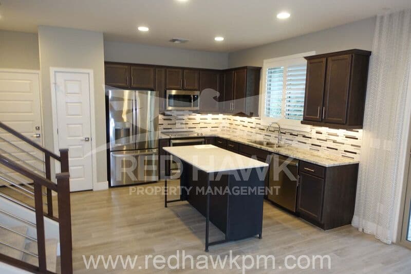 Phoenix House: 5807 W Pueblo Ave