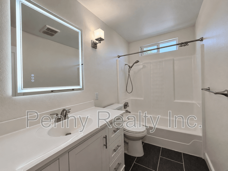 San Diego Condo: 2861 Polk Ave.
