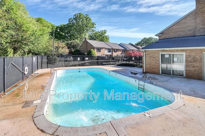 Charlotte Condo: 3726 Park Road