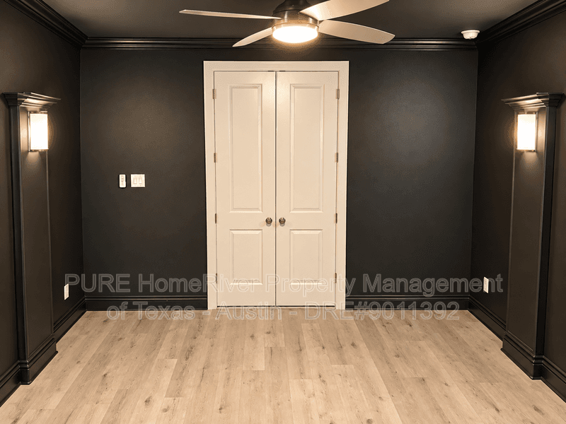 Leander House: 2416 Belen Dr