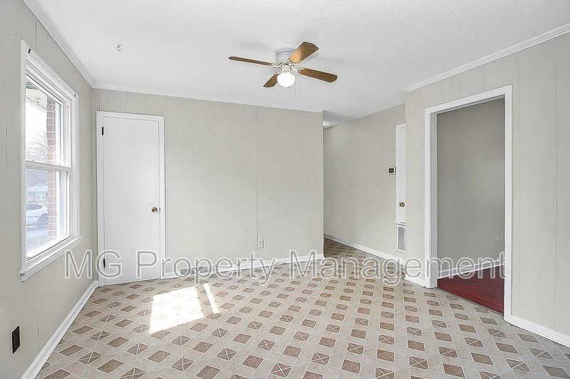 Pineville House: 243 Eden Circle