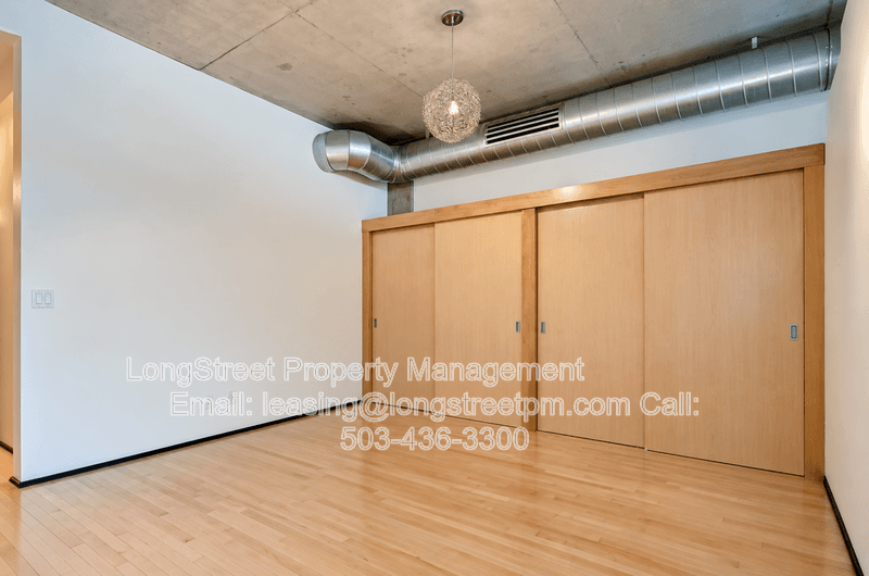 Portland Condo: 1410 NW Kearney St