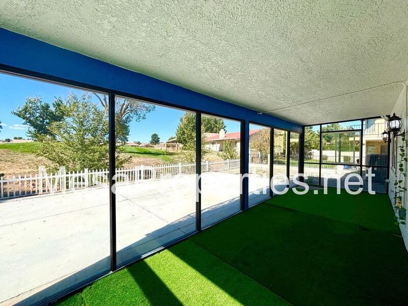 Victorville House: 12820 Santa Anita Trail