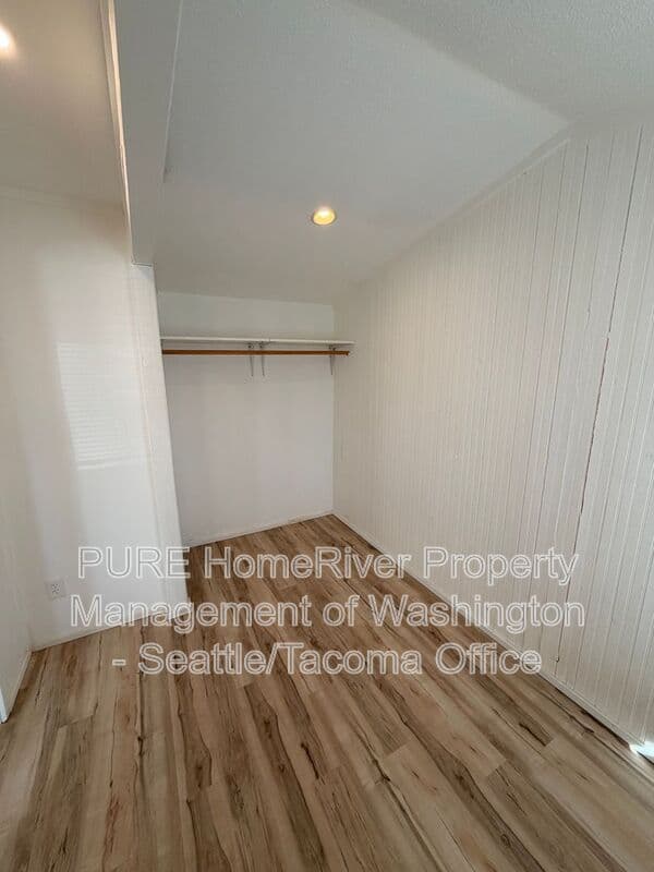 Tacoma House: 3516 S 10th Street
