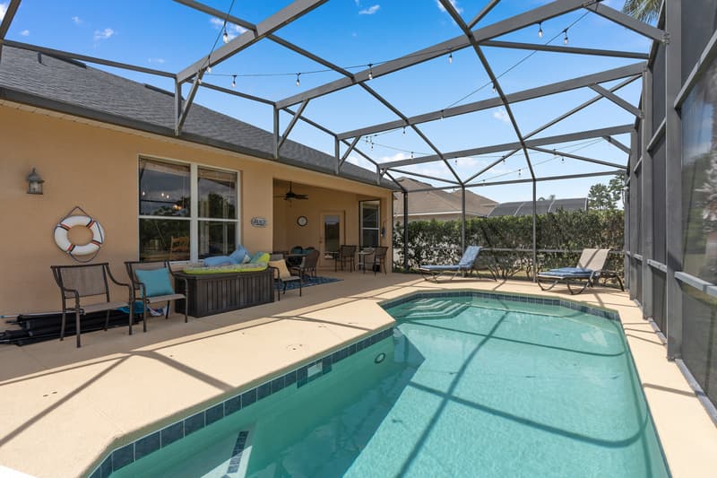 Davenport House: 825 Wildflower Rd
