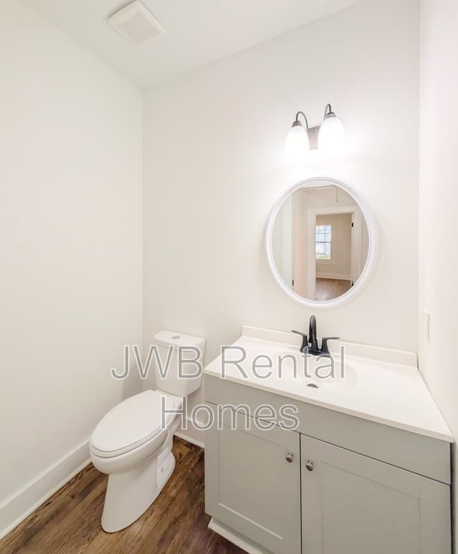 Jacksonville House: 2963 Remington St
