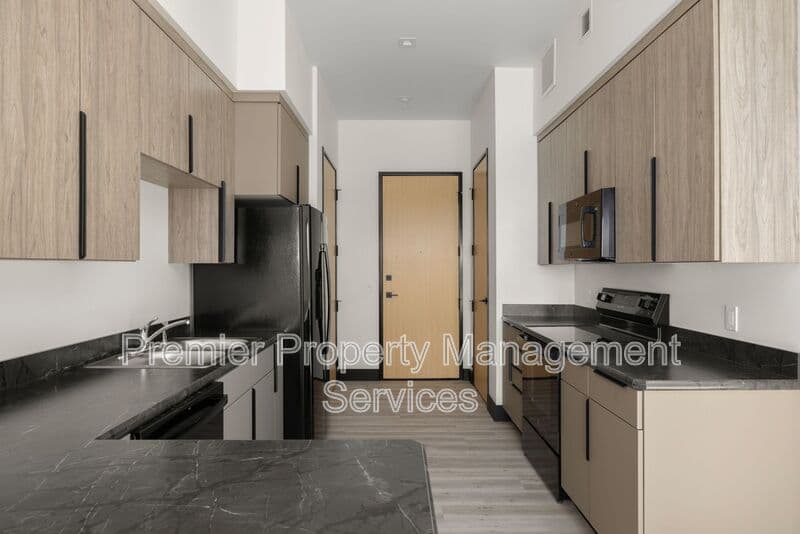 Billings Apartment: 2310 1st Ave N