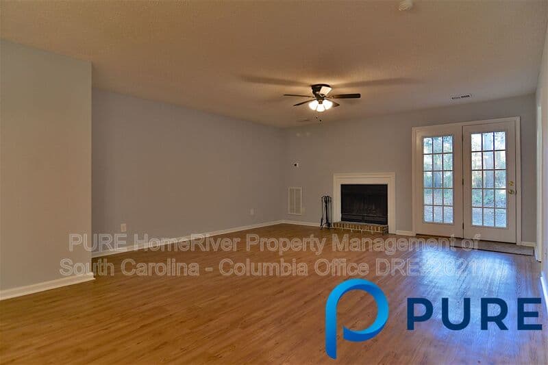 Irmo House: 249 Friarsgate Blvd