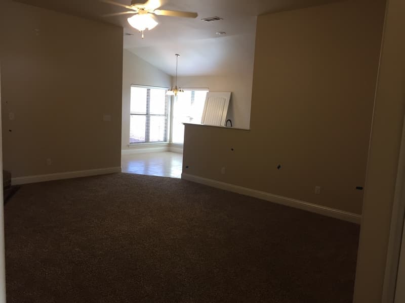 Midland House: 6704 Spur Lane