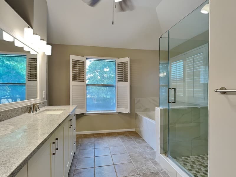 Houston House: 16523 Wellers Way