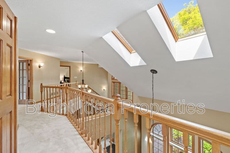 Plymouth House: 6210 Deerwood Circle North