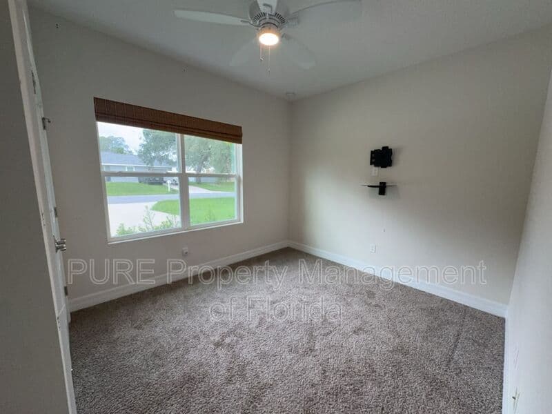Ocala House: 13831 Sw 33rd Terr