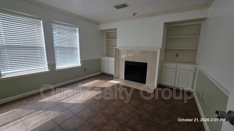 Sugar Land House: 16406 Concord Falls Ln