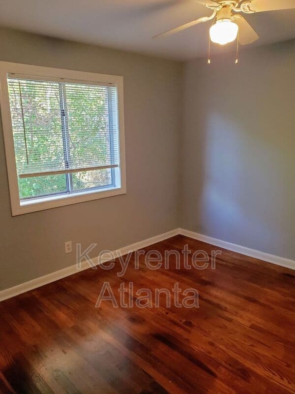 Decatur Condo: 1596 Line Circle