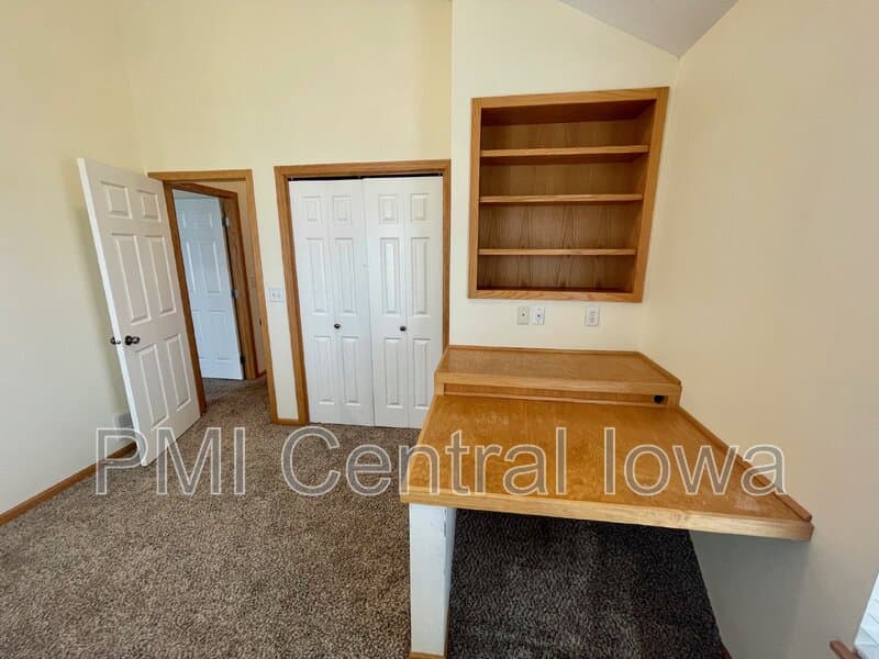 Ankeny Townhome: 1262 SE Village View Ln
