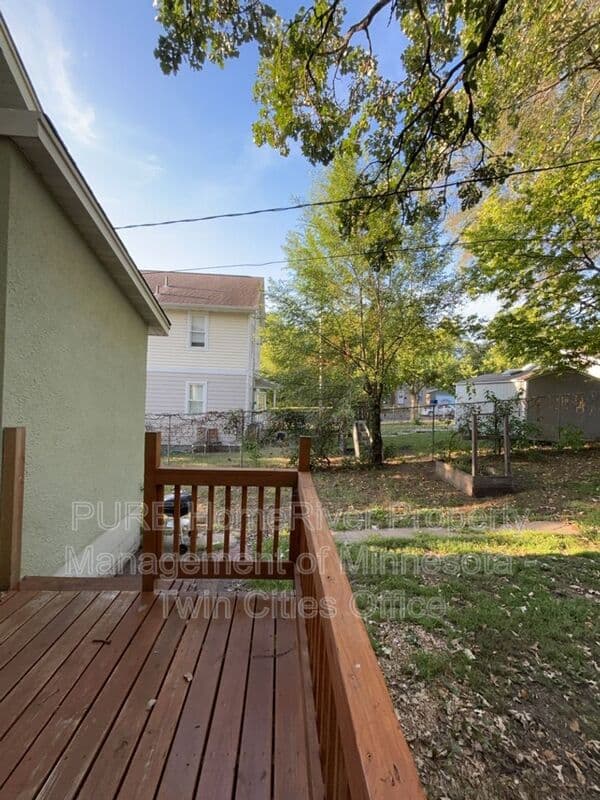 Minneapolis House: 2407 N 4th St