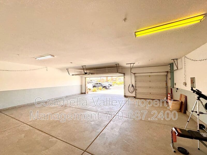 Indio House: 43776 Pettirosso St