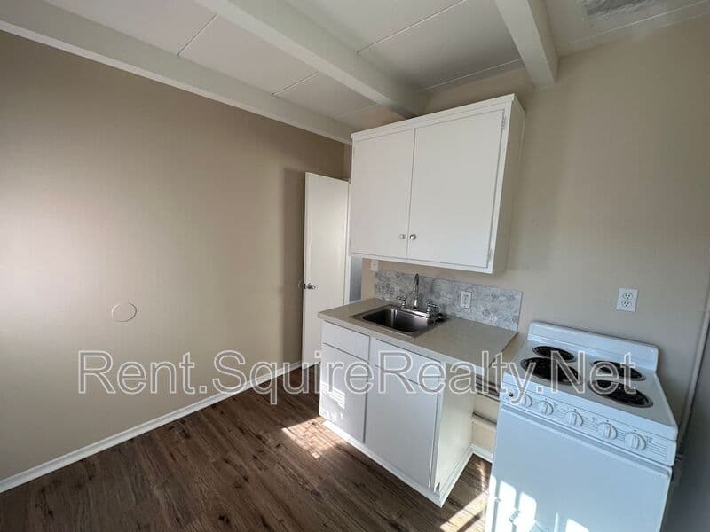 Azusa Condo: 1015 N. Azusa Ave
