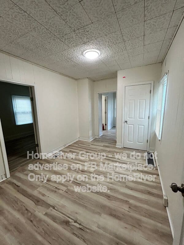 Jennings House: 5439 Hodiamont Ave