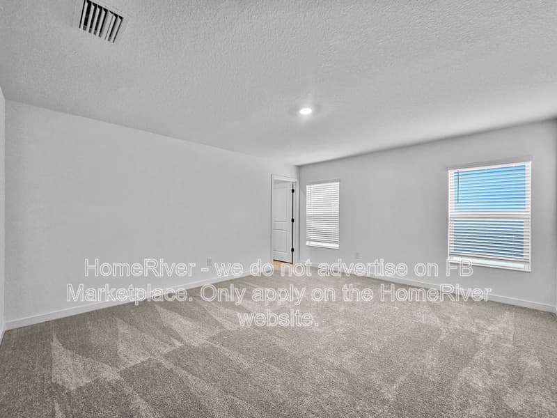 Brooksville House: 29563 Fedora Cir
