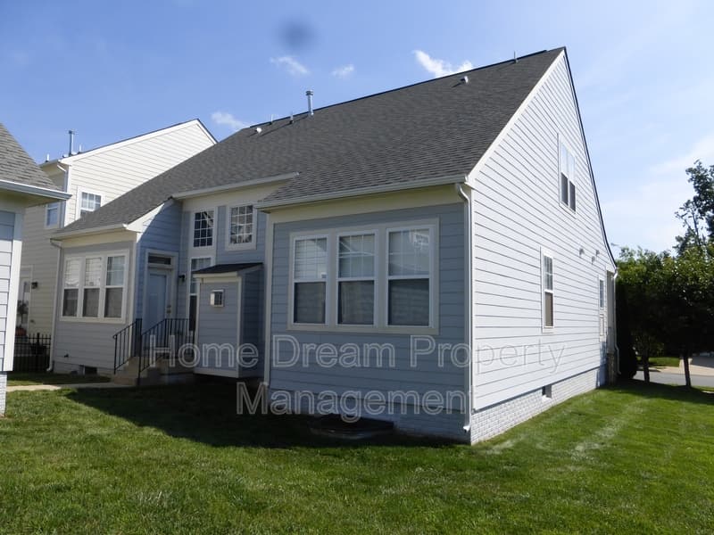 Fredericksburg House: 1407 Graham Drive