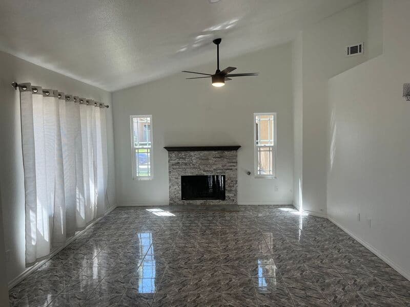 Murrieta House: 24402 Calle Tassjara