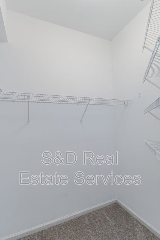 Lakeland Condo: 447 Enclave Place