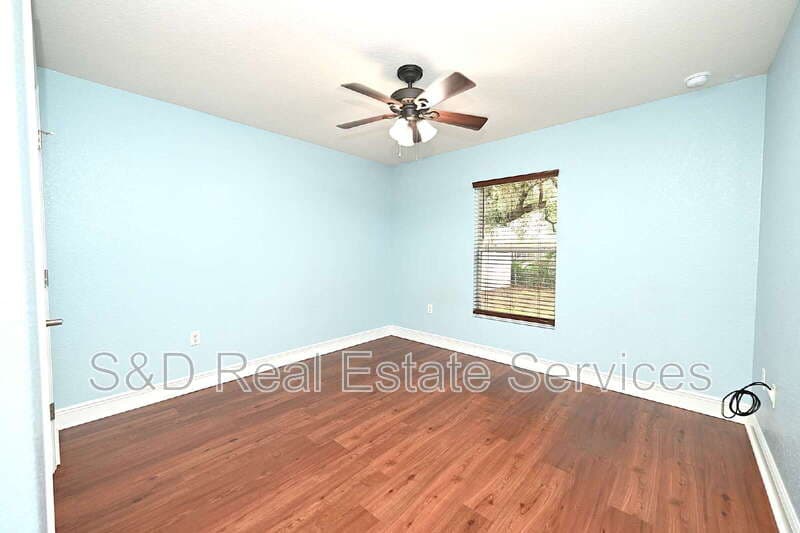 Bartow House: 1631 Taylor Landing Dr