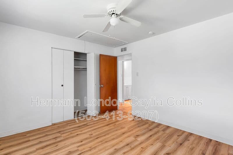 Saint Ann House: 11276 Liana Lane