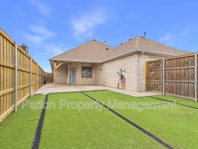 Amarillo House: 7703 Crestline Drive