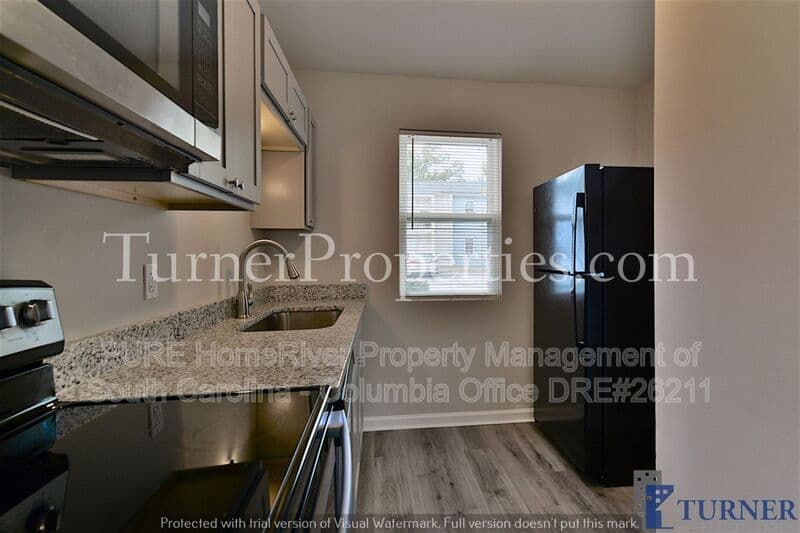 Columbia House: 308 Percival Rd