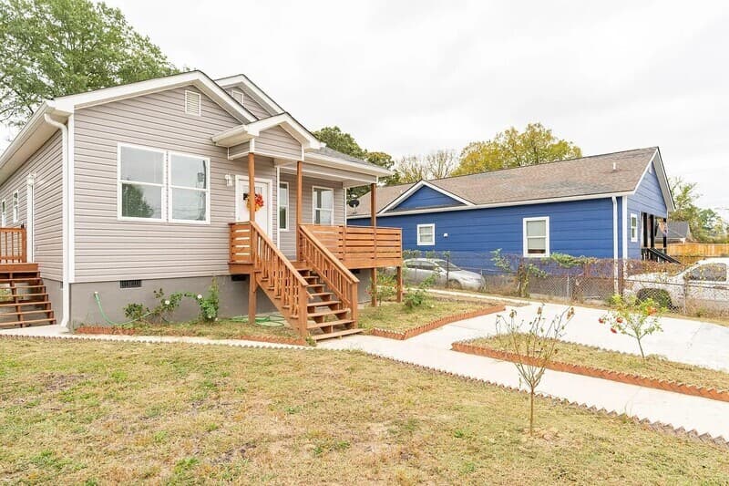 Chattanooga House: 3906 6th Ave