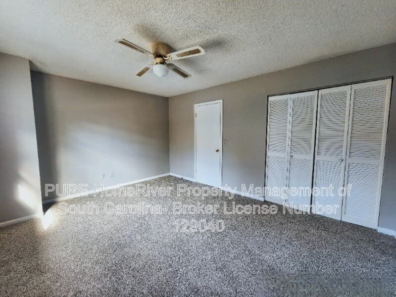 Columbia Condo: 108 Springwoods Lake Pt