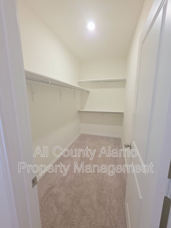 San Antonio House: 4823 Pico Pico St.