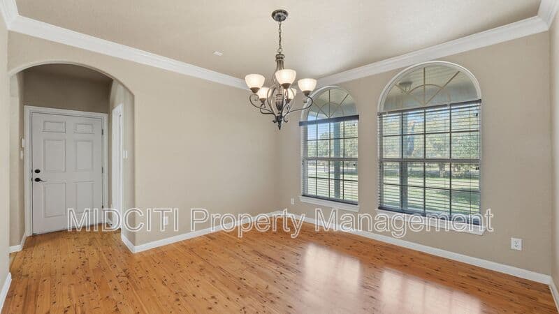 Bulverde House: 5310 Meadow Lark Dr