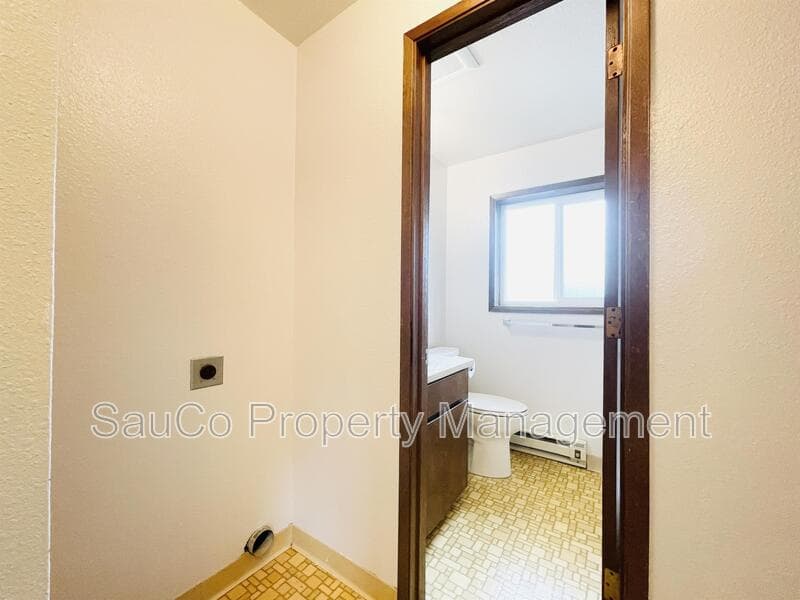 Forest Grove House: 1621 23rd Avenue