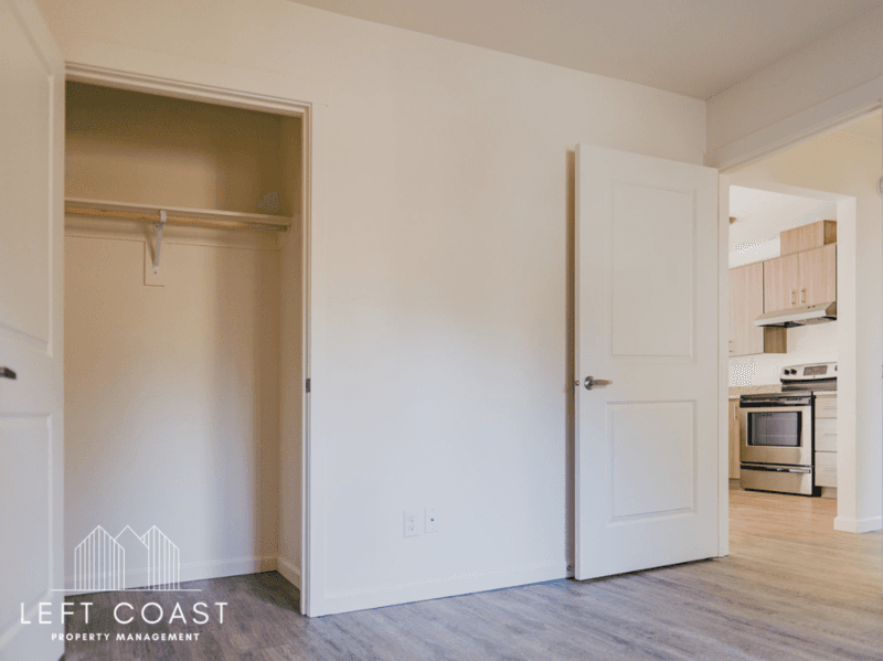 Lincoln City Condo: 3031 Northeast West Devils Lake Road