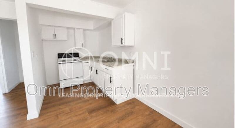 Detroit Condo: 11360 Wyoming Ave
