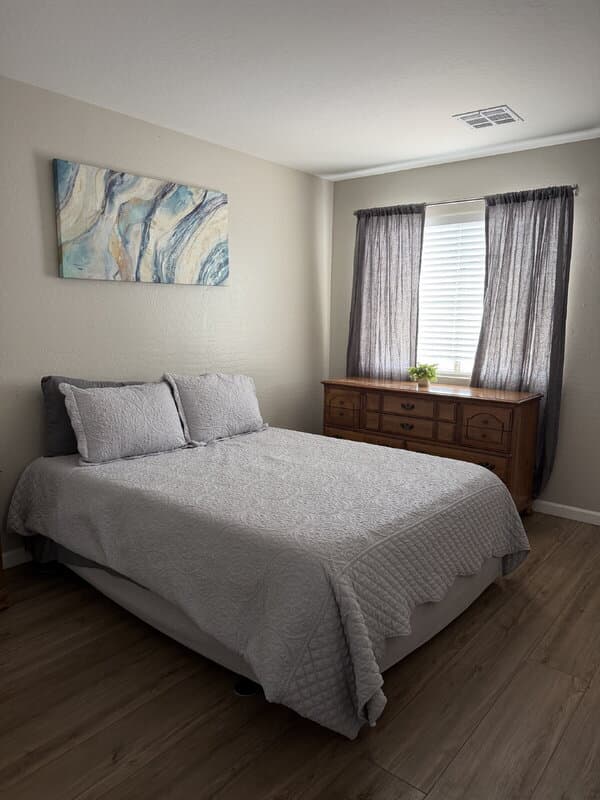 San Tan Valley House: 33412 North Windmill Run