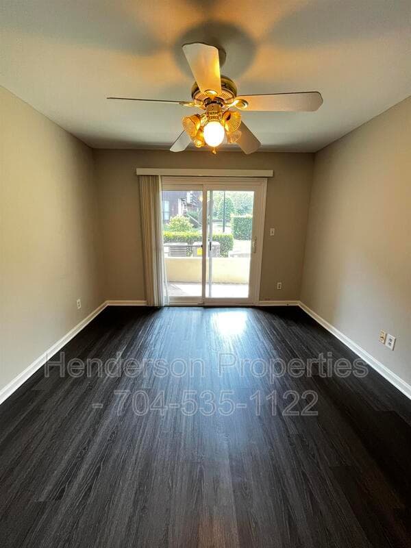 Charlotte Condo: 8071 Cedar Glen Dr