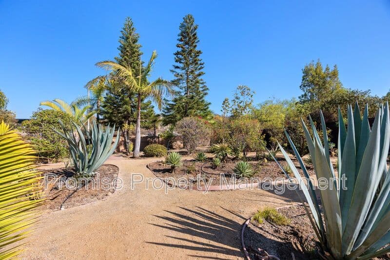 Oceanside House: 5514 Lipizzaner Circle