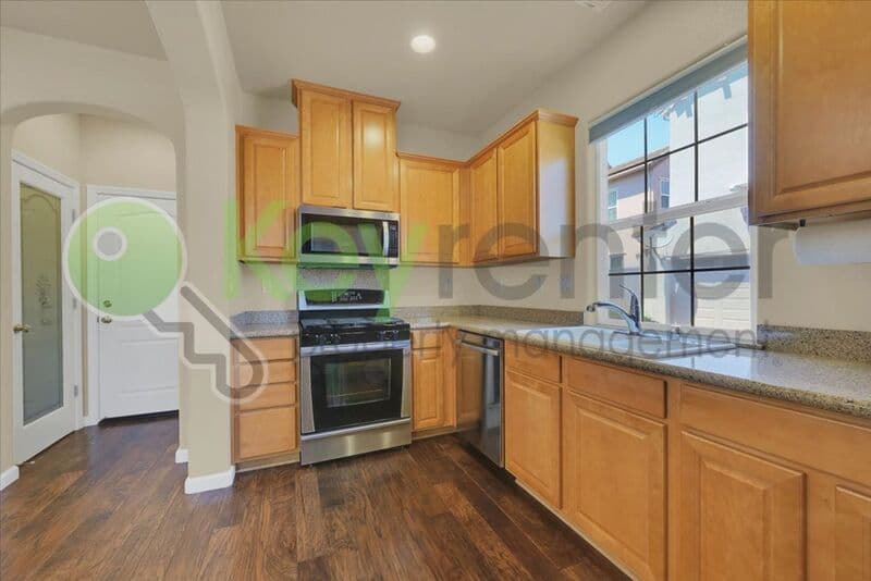 Orangevale House: 6123 Rolkingham Lane