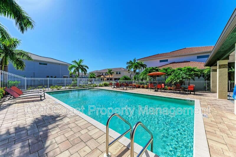 Lakewood Ranch Townhome: 7720 Hidden Creek Loop