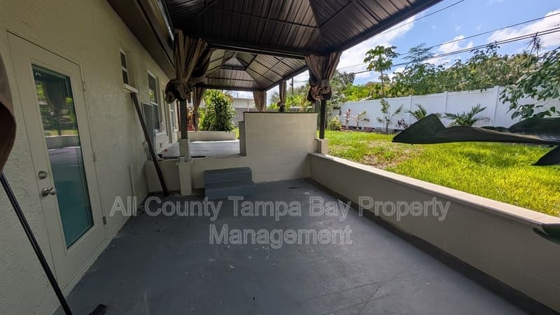 Clearwater House: 1731 Union St