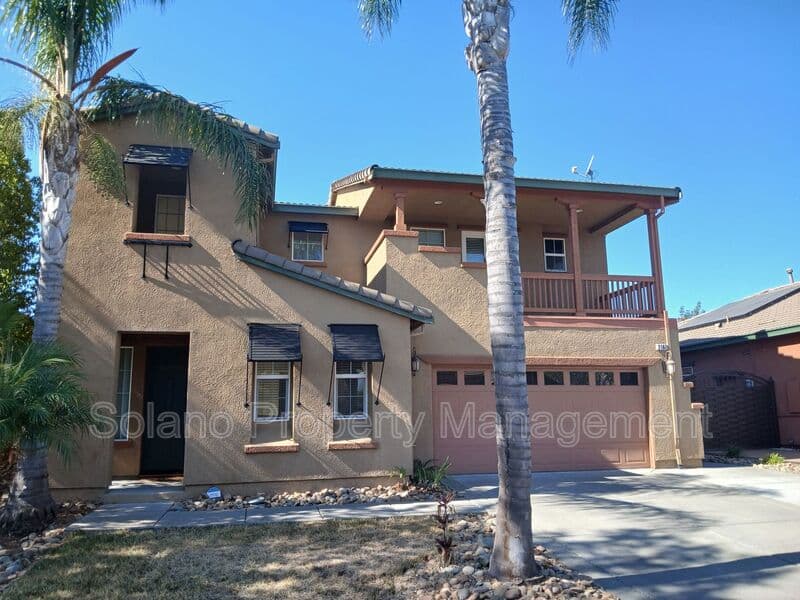 Vacaville House: 2167 Newcastle Dr.