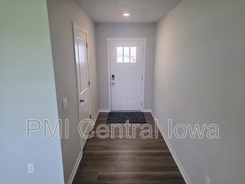 Ankeny Townhome: 1631 Northeast Crossing Oaks Lane
