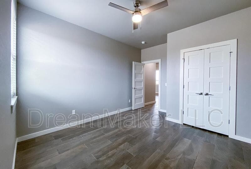 Goldsby House: 917 Apple Blossom Way